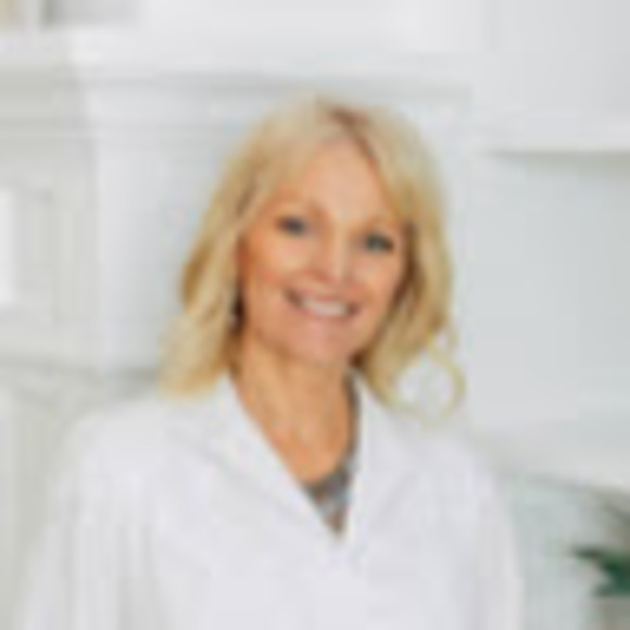 Meet your Posher, Kathy - Picture 1 of 1